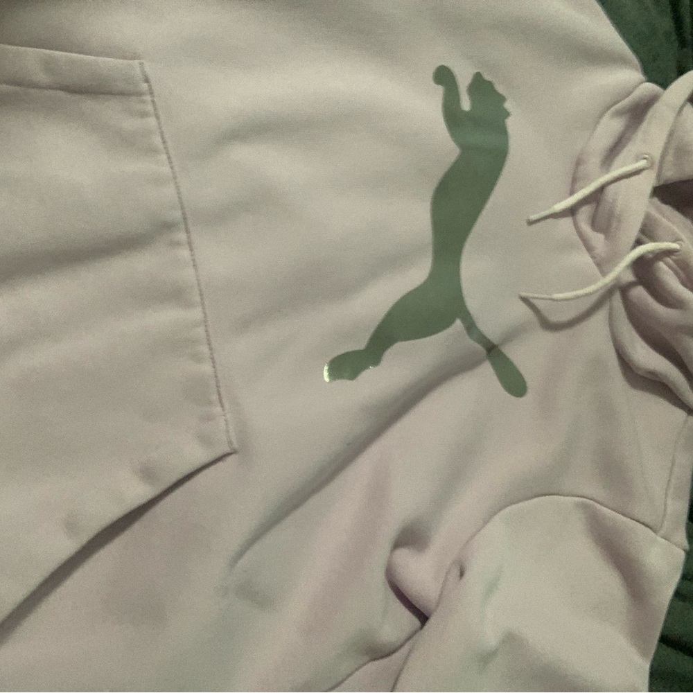 Puma Lavender Hoodie with Logo L